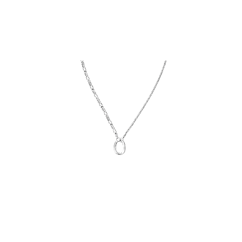 Gnoce Collar Eslabones Ovalados Huecos con Cadena Asimétrica